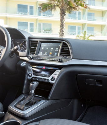 Hyundai Elantra Infotainment