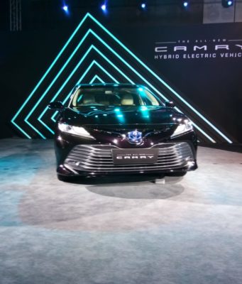 2019 Toyota Camry price unveiled at Rs 36.95 lakh, more comfort and fuel efficiency on offer 2019 Toyota Camry price