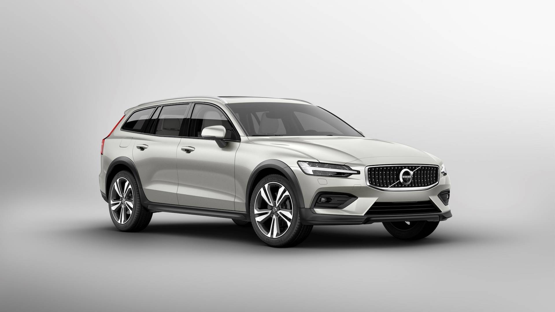 2019 Volvo V60 Cross Country