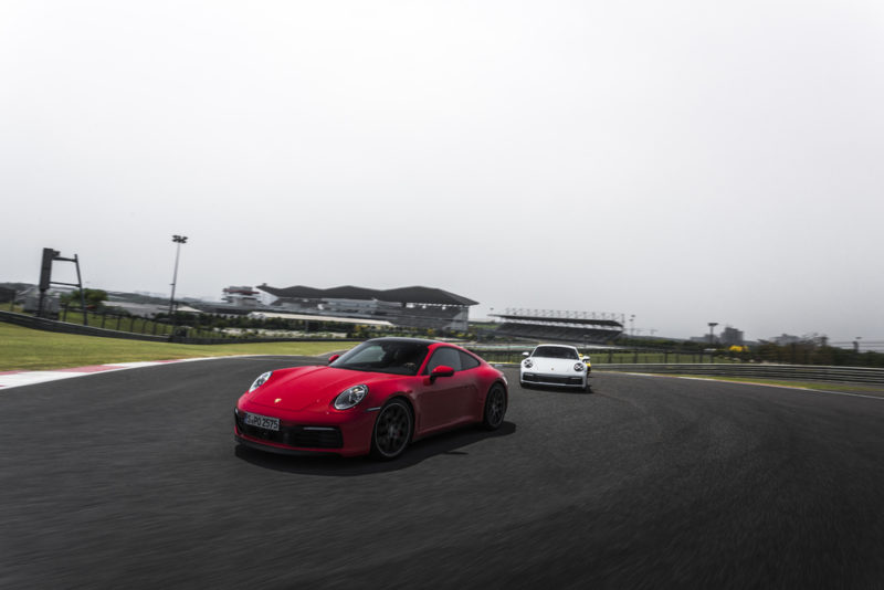 Porsche 911 Carrera S - AutoIndica