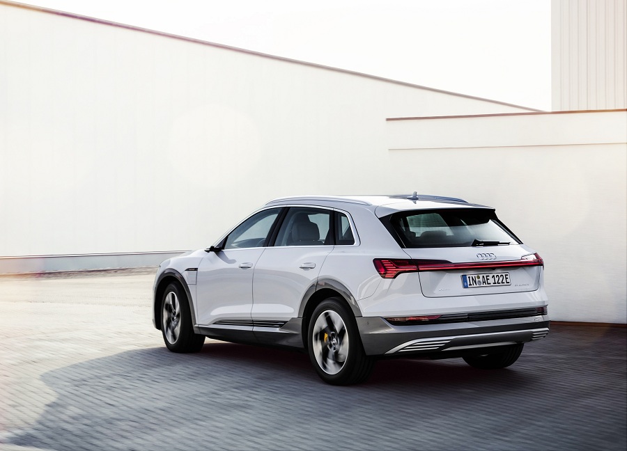 Audi e-tron 50 quattro autoindica